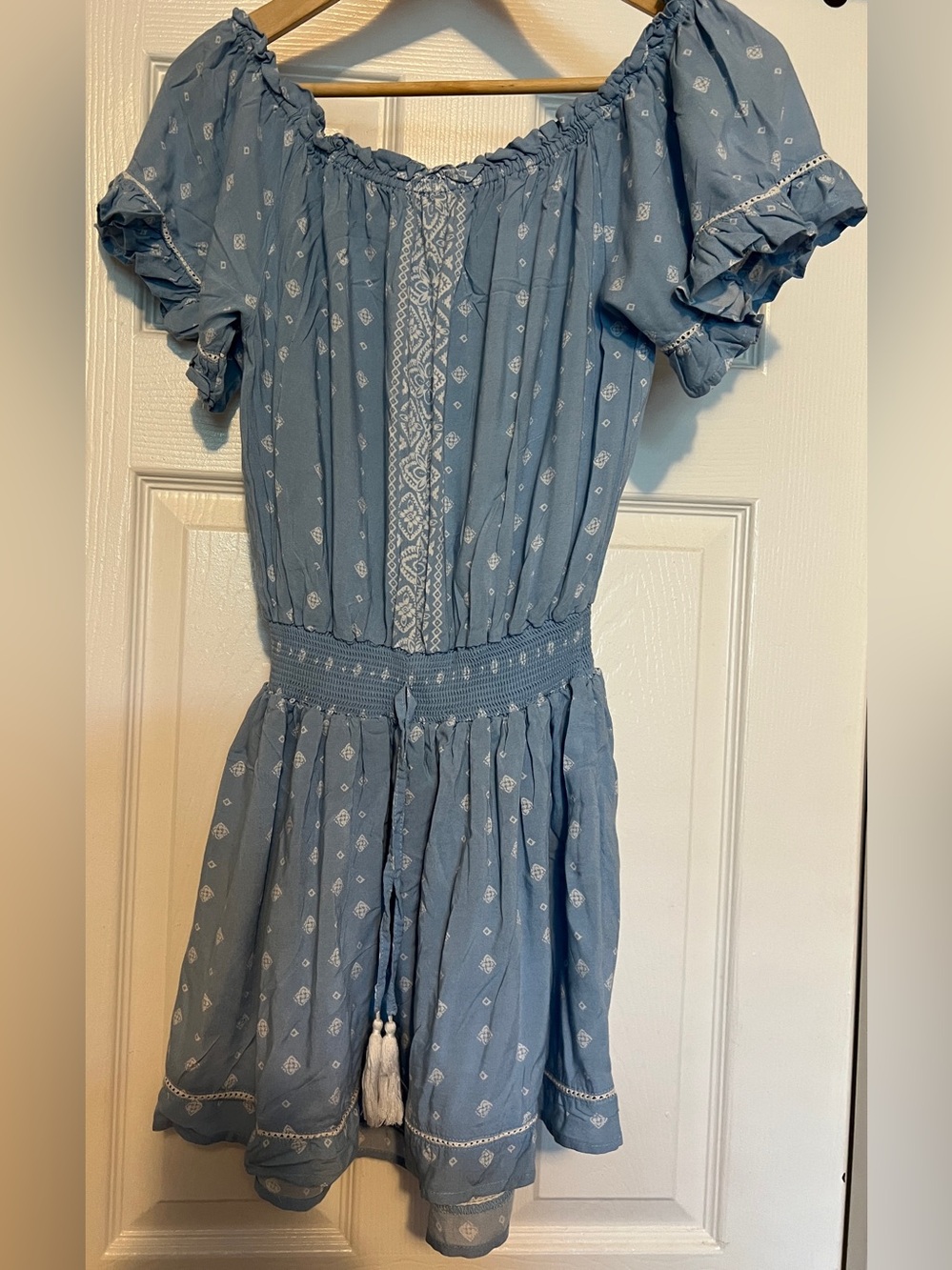 Ocean Drive Blue Off-Shoulder Smocked Waist Dress with Tassels Sz - L